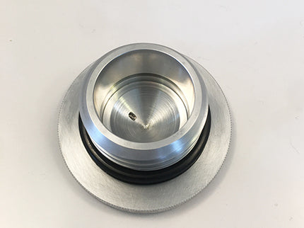 Low-Profile Gas Cap