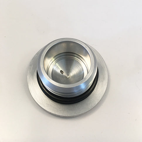 Low-Profile Gas Cap
